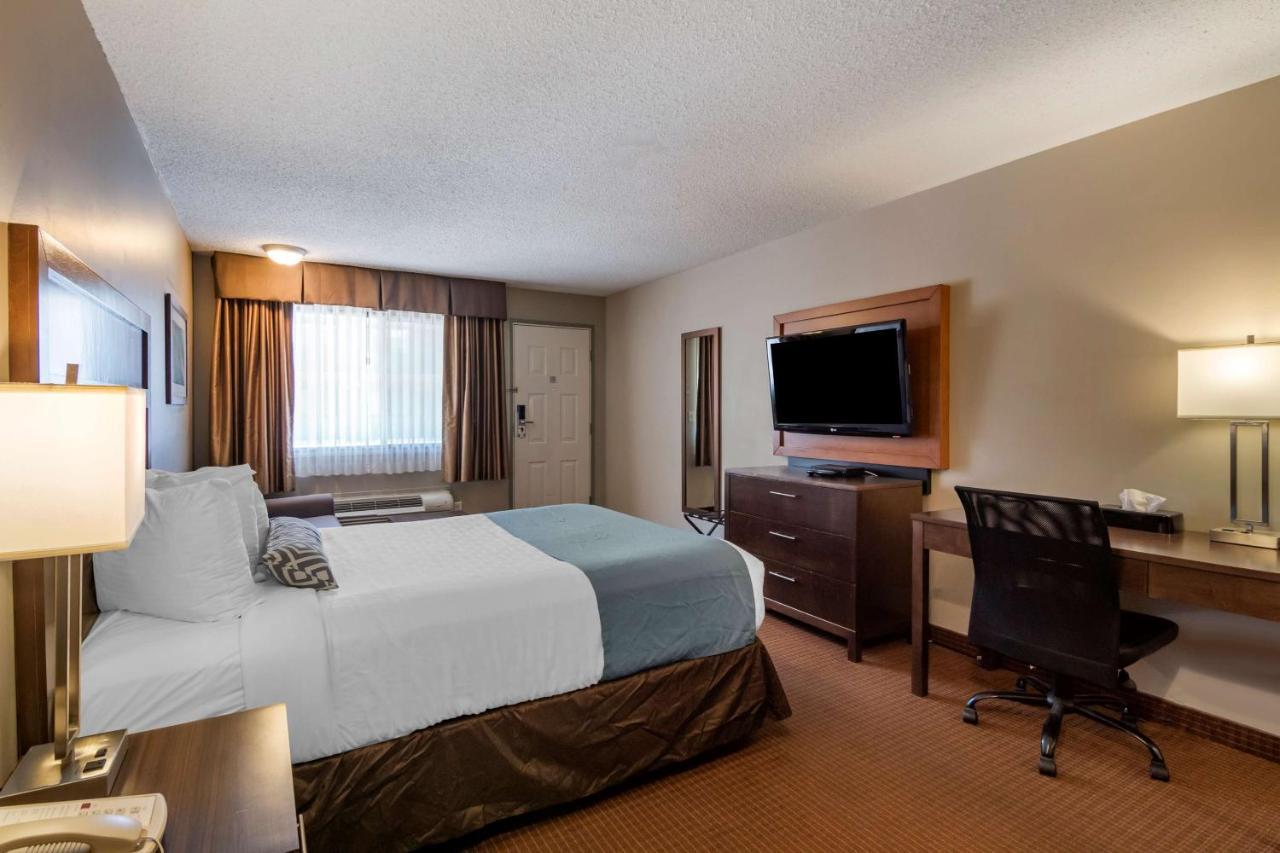 Surestay Plus Hotel By Best Western Salmon Arm Dış mekan fotoğraf
