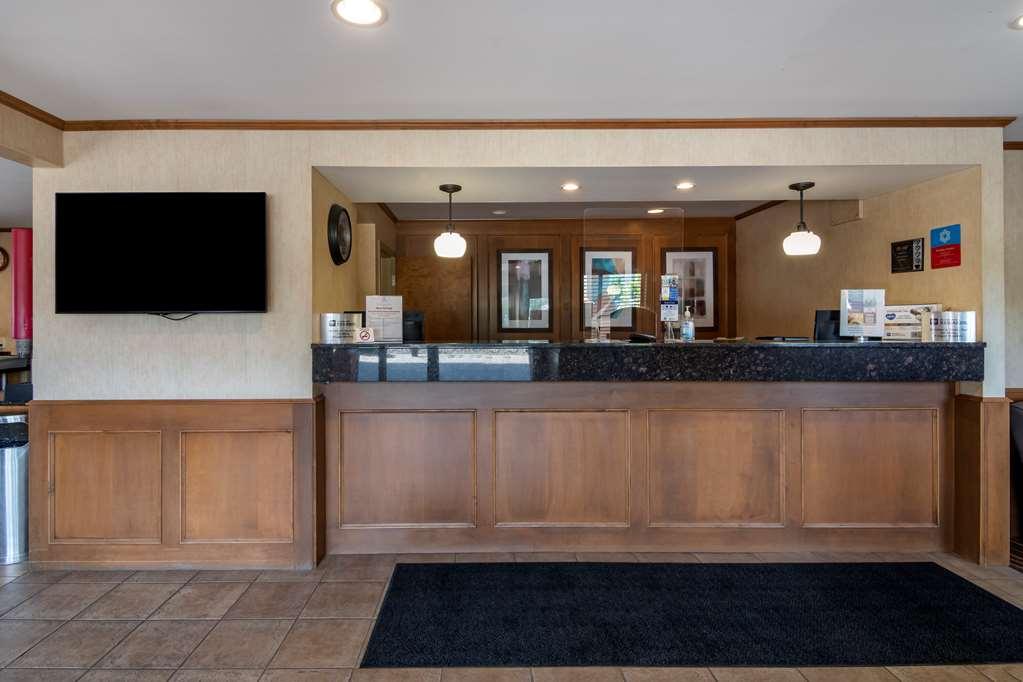 Surestay Plus Hotel By Best Western Salmon Arm İç mekan fotoğraf