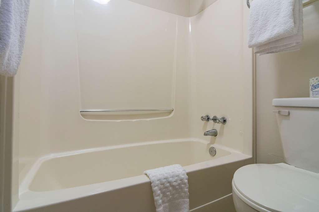 Surestay Plus Hotel By Best Western Salmon Arm Dış mekan fotoğraf